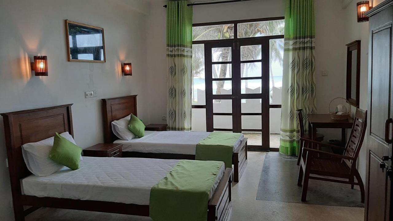 Akurala Beach Boutique Resort Ngoại thất bức ảnh