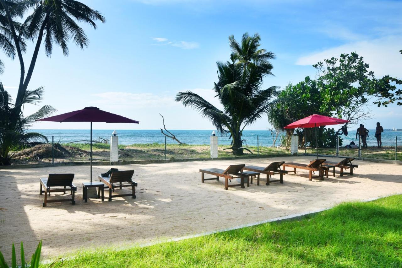 Akurala Beach Boutique Resort Ngoại thất bức ảnh