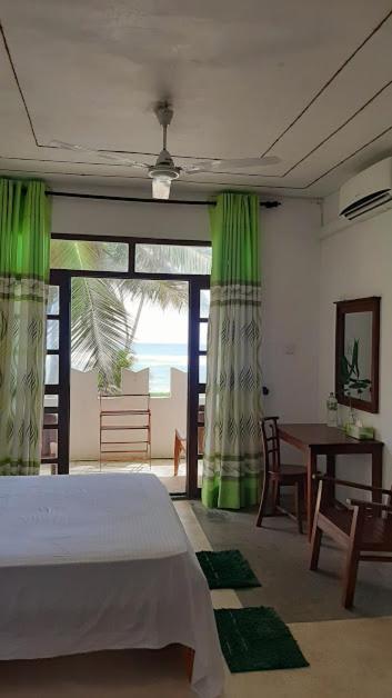 Akurala Beach Boutique Resort Ngoại thất bức ảnh