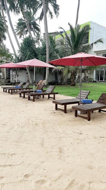 Akurala Beach Boutique Resort Ngoại thất bức ảnh
