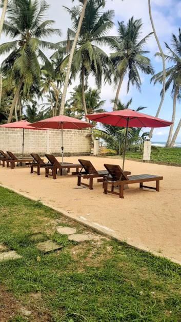 Akurala Beach Boutique Resort Ngoại thất bức ảnh